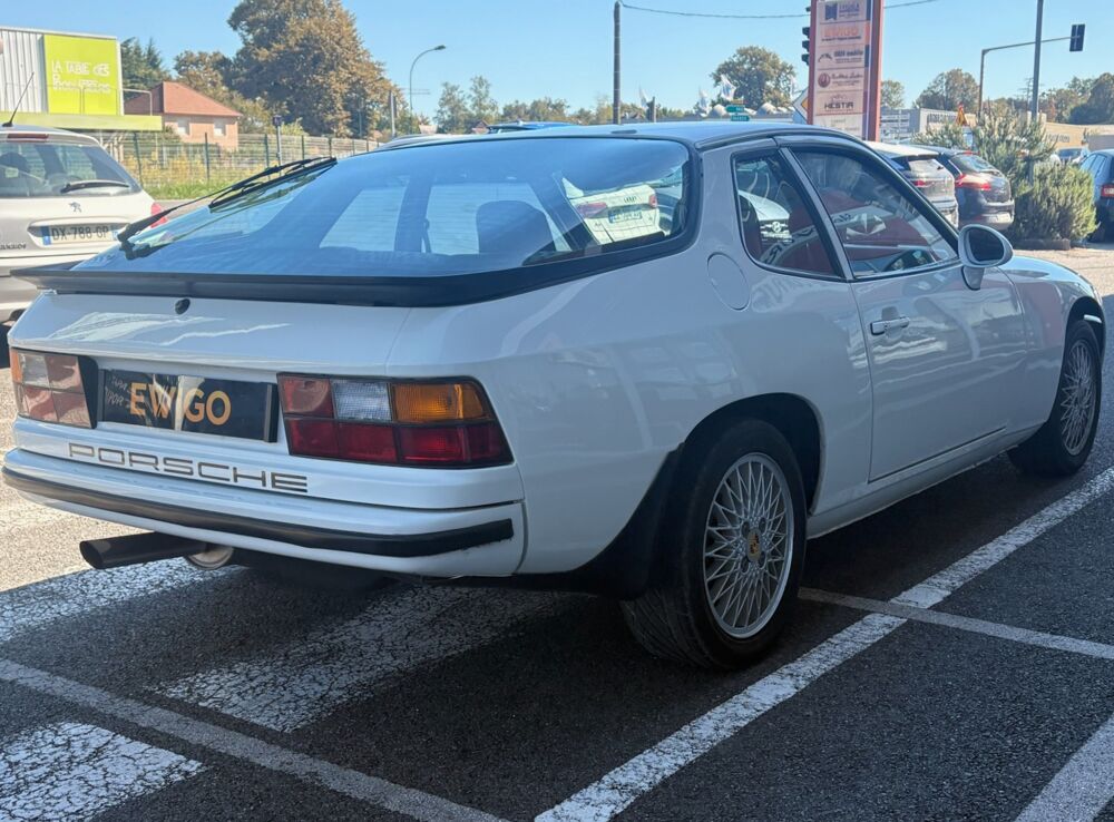 924 2.0 125 ch 1982 occasion 64320 Idron