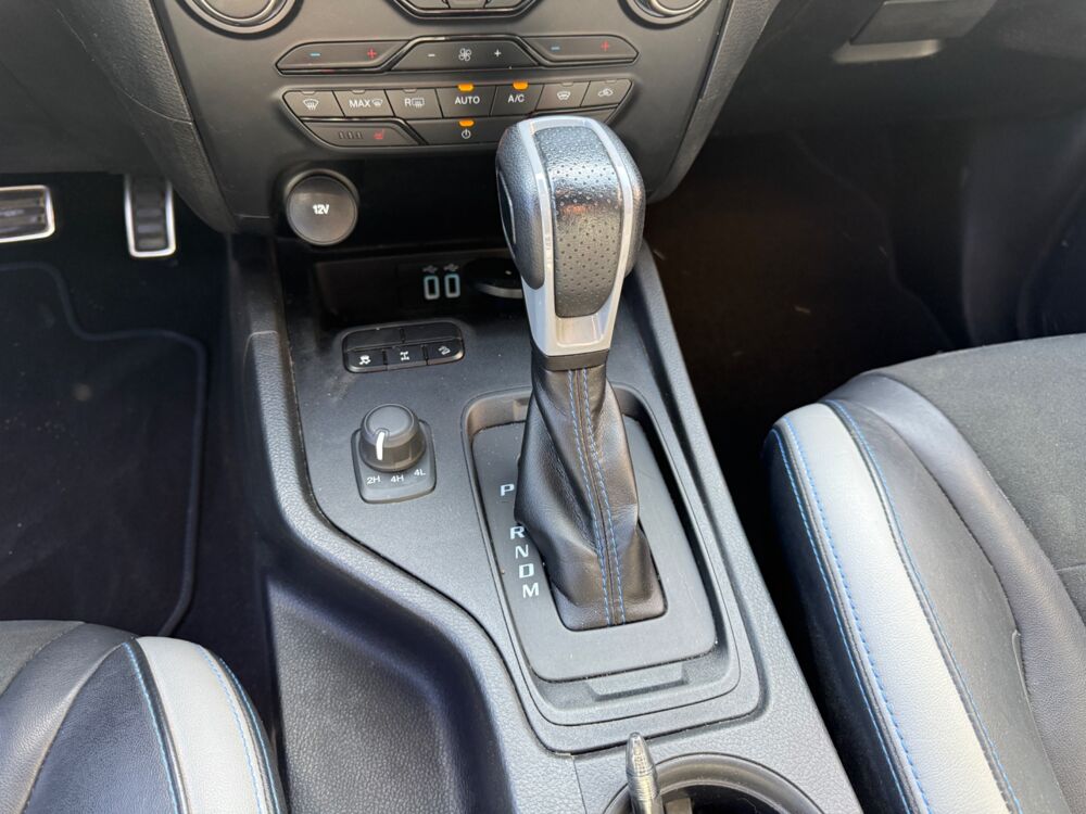 Ranger DOUBLE CABINE 2.0 ECOBLUE 215 CH RAPTOR 4X4 BVA10 DISTRIBUTI 2019 occasion 25000 Besan&ccedil;on