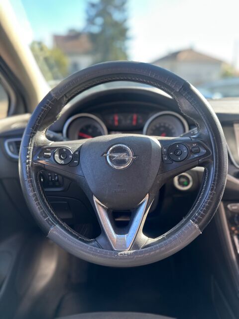 Astra 1.6 CDTI 136CH ELITE SIEGES VOLANT CHAUFFANT bva 2019 occasion 25000 Besan&ccedil;on