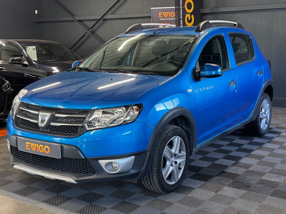 Sandero 1.5 DCI 90 Ch -STEPWAY - DISTRIBUTION OK 2015 occasion 79000 Niort