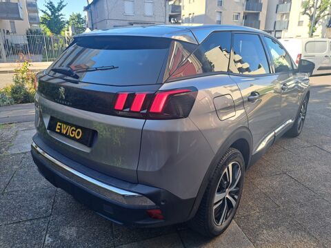 3008 GENERATION-II 1.2 130CV -ALLURE - EAT8 BVA - ENTRETIEN COMPL 2019 occasion 69150 D&eacute;cines-Charpieu