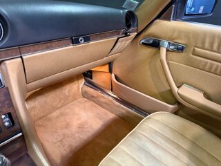 Classe A 560 (R107) V8 5.5 230CH CABRIOLET HARD TOP 1988 occasion 78125 Gazeran