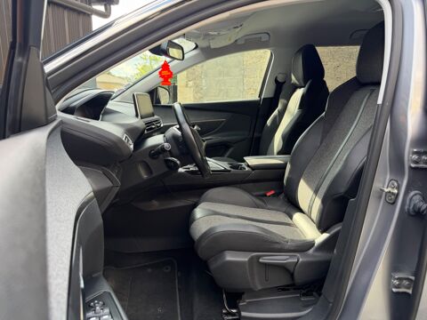 5008 GENERATION-II 1.2 130 CH ALLURE 7P / CARPLAY - CAM DE RECUL 2019 occasion 24750 Tr&eacute;lissac
