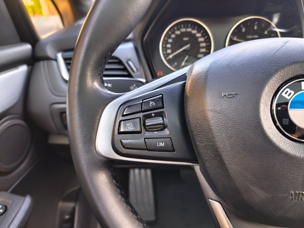 Serie 2 ACTIVE-TOURER 2.0 218 D 150 LUXURY BVA 2018 occasion 13700 Marignane