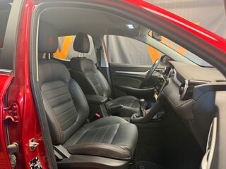 MG.ZS 1.5 VTI 106 Ch LUXURY ENTRETIEN CONSTRUCTEUR / 1ERE MAIN / A 2022 occasion 24750 Tr&eacute;lissac