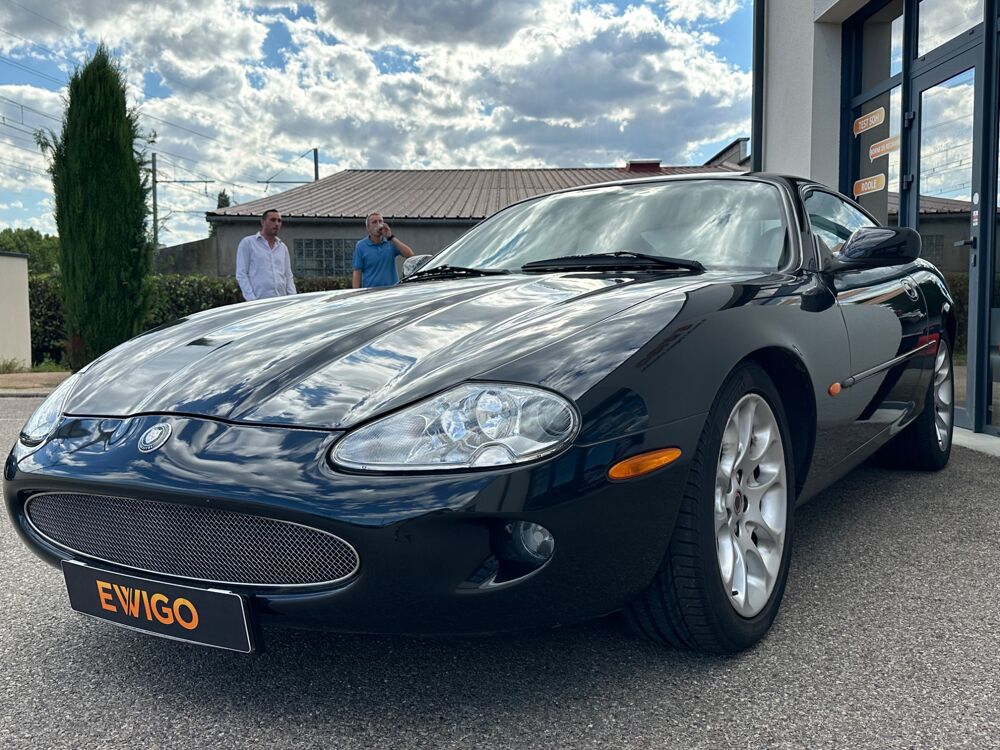 XK8 COUPE 4.0 BVA 285ch 1999 occasion 69420 Ampuis