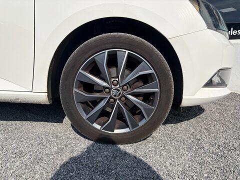 Fabia 1.2 TSI 90ch DRIVE GREENTEC 2017 occasion 64122 Urrugne