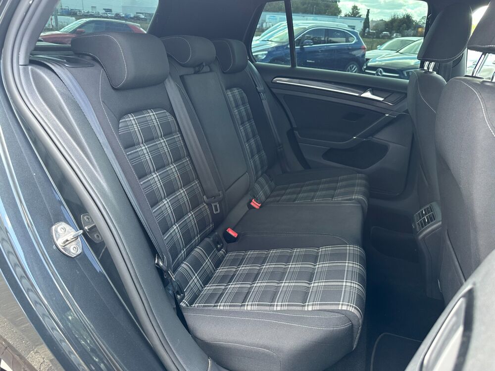 Golf GTD 2.0 TDI 180CH / SUIVi VW - CAMERA RECUL - GPS - REGULATE 2014 occasion 44220 Cou&euml;ron