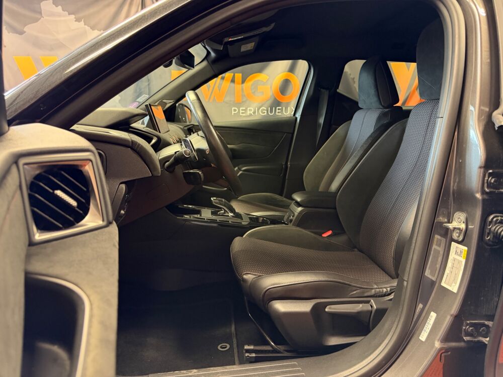 DS3 1.2 PURETECH 130 Ch PERFORMANCE LINE BVA 2022 occasion 24750 Tr&eacute;lissac