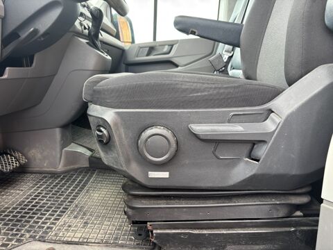 Crafter 2.0 TDI 177CV/BVa8/4 MOTION/TVA RECUPERABLE/ENTRETIEN FULL V 2019 occasion 17430 Tonnay-Charente