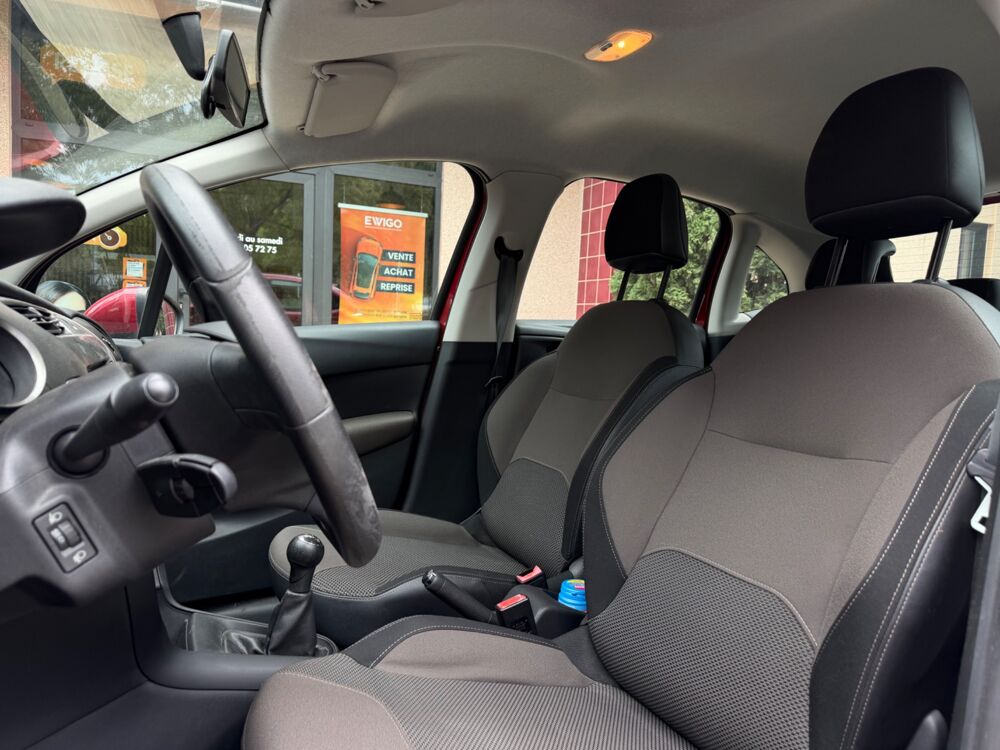 C3 1.0 VTI 70 Ch PHASE 2 ATTRACTION * MOTEUR REMPLAC&Eacute; AVEC FACT 2014 occasion 13009 Marseille