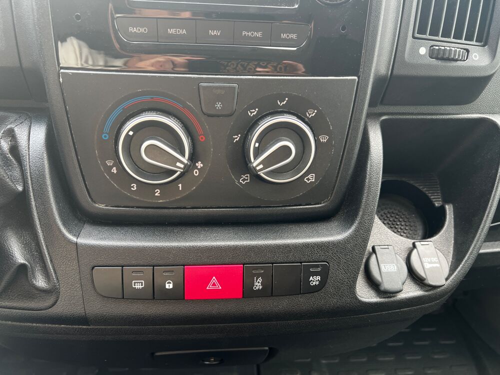 Boxer FOURGON 330 2.2 HDI 140 CH L1H1 ACTIVE START-STOP 2020 occasion 47000 Agen