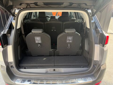 5008 GENERATION-II 1.2 130 CH ALLURE 7P / CARPLAY - CAM DE RECUL 2019 occasion 24750 Tr&eacute;lissac