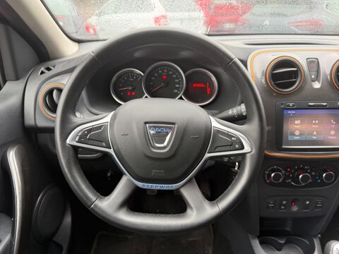 Sandero 0.9 TCE 90 CH Stepway phase II 2017 occasion 25000 Besan&ccedil;on