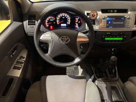 Hilux DOUBLE CABINE 2.5 D4D 145ch LEGENDE - ENTRETIEN TOYOTA 2012 occasion 81990 Puygouzon