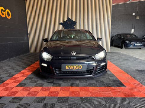 Scirocco R 2.0 TSI 265 Ch - Deuxi&egrave;me mains - Toit ouvrant - Si&egrave;ges ch 2010 occasion 44220 Cou&euml;ron