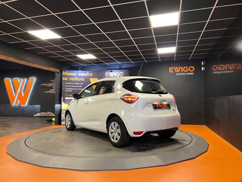 Zo&eacute; R135 E-TECH ZE 52KWH ACHAT-INTEGRAL EQUILIBRE BVA // APPLE C 2022 occasion 44300 Nantes
