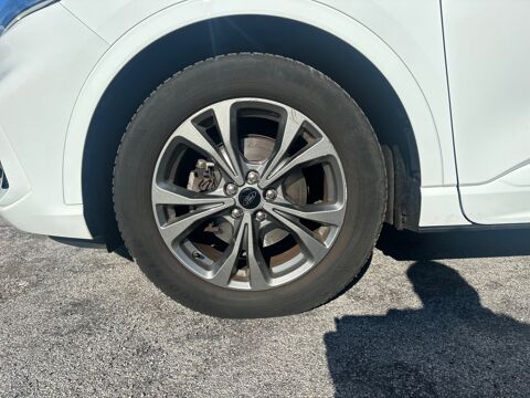 Kuga 2.5 DURATEC 190CH E85/HYBRID ST-LINE FHEV bva 2024 occasion 25000 Besan&ccedil;on