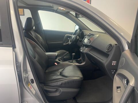 RAV 4 2.2 D4D DCAT 150 ch VXE GPS 4X4 BVA + TOIT OUVRANT + INSTALL 2009 occasion 21850 Saint-Apollinaire