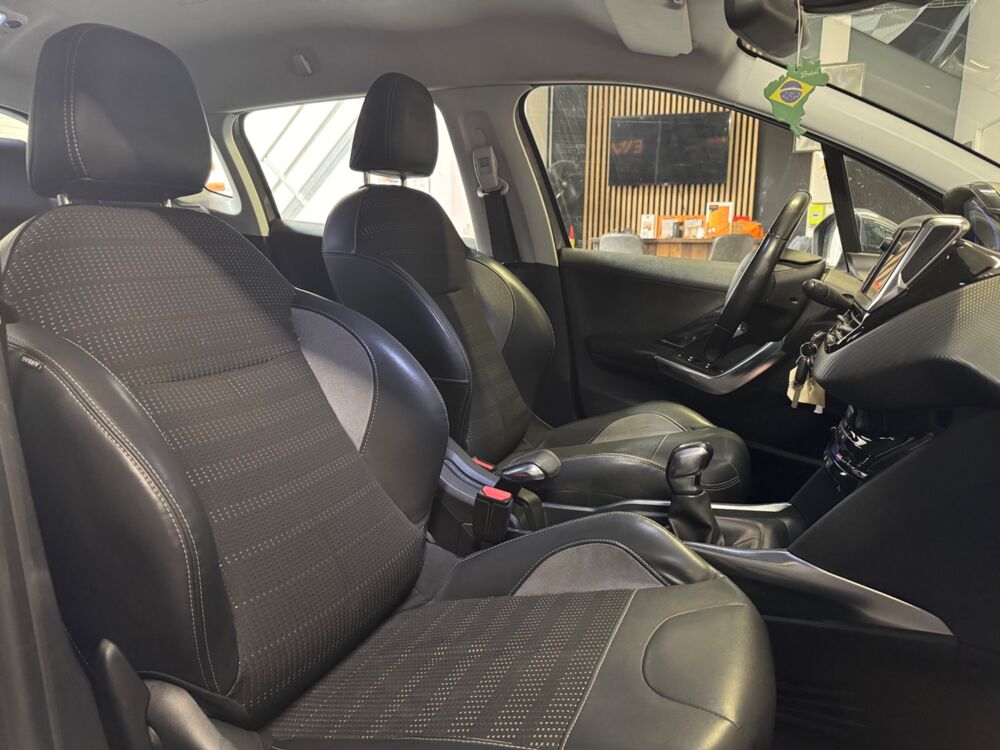 2008 GENERATION-I 1.6 VTI 120 ch ALLURE 2013 occasion 78125 Gazeran