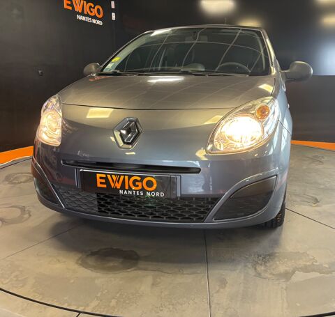 Twingo 1.2 75 AUTHENTIQUE/DISTRIBUTION NEUVE & ENTRETIEN OK/ FAIBLE 2009 occasion 44300 Nantes