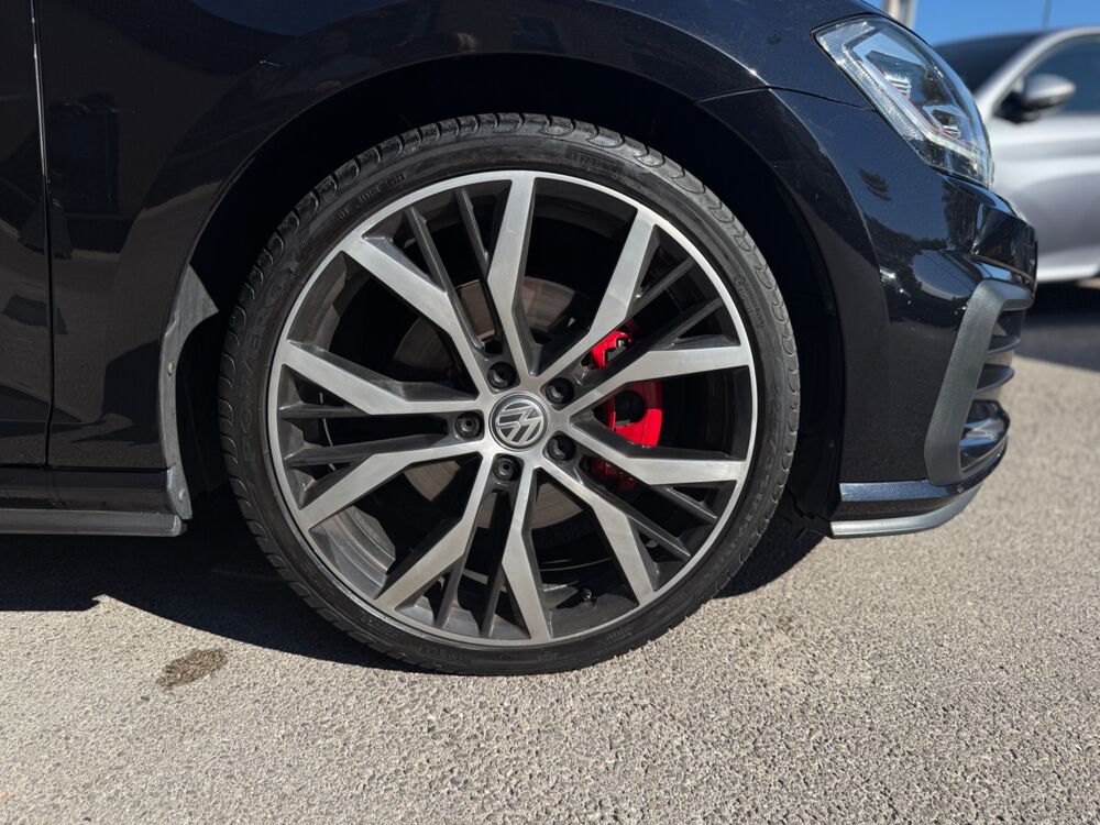Golf 2.0 TSI 230CH GTI PERFORMANCE DSG - FULL ENTRETIEN 2017 occasion 13700 Marignane