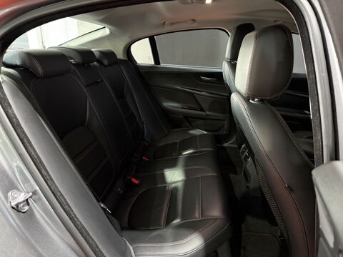 XE 2.0 D 180 PRESTIGE BVA / CAM&Eacute;RA DE RECUL 2018 occasion 29000 Quimper