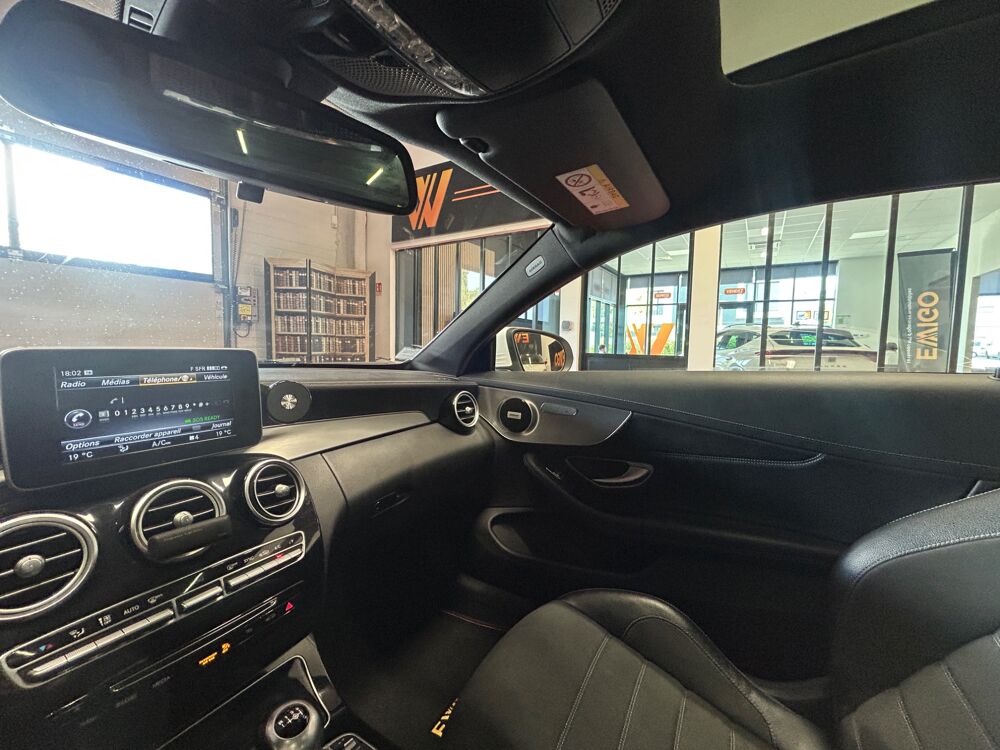Classe C COUPE 1.6 180 155 SPORT PACK TOIT PANORAMIQUE OUVRANT 2016 occasion 83600 Fr&eacute;jus