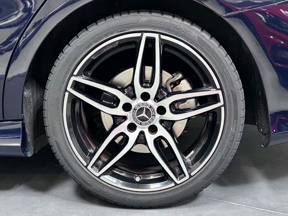 Classe CLA SHOOTING BRAKE 200d 136ch AMG LINE 2018 occasion 37100 Tours