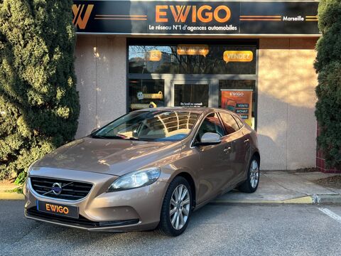 Volvo V40 2.0 D3 150CH MOMENTUM GEARTRONIC BVA*INTERIEUR CUIR*CAMERA D 2013 occasion Marseille 13009