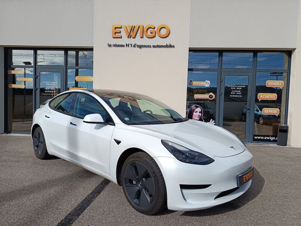 Model 3 ELECTRIC 255 60KWH /ATTELAGE/1&eacute;re main / PNEUS , Triangle NE 2023 occasion 69420 Ampuis