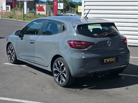 Clio V 1.0 TCE 100ch ZEN / CARPLAY / AIDE AU PARKING AR / FRONT A 2019 occasion 17100 Saintes