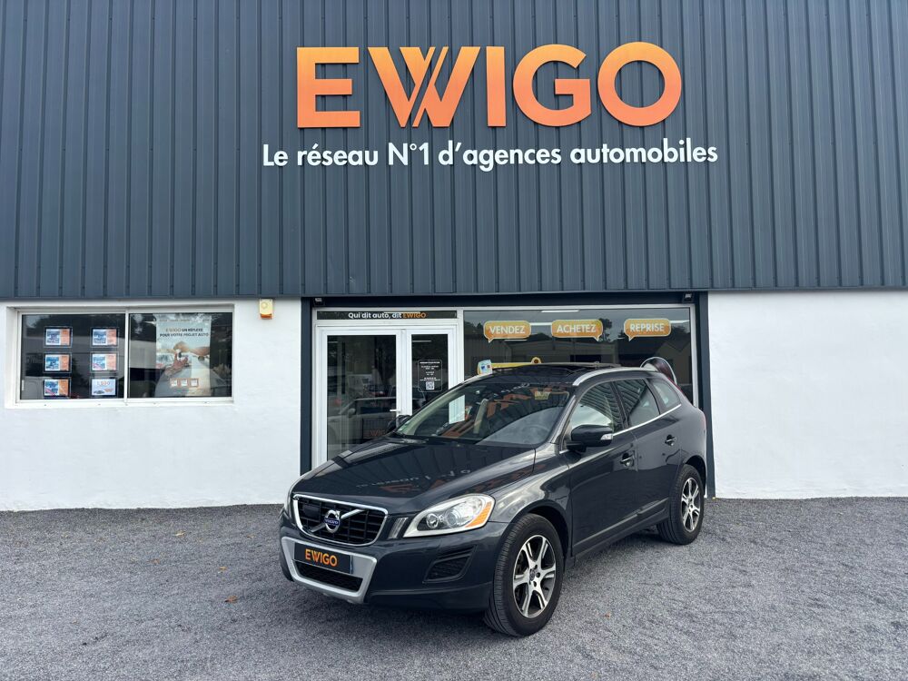 XC60 2.4 D5 215ch AWD XENIUM GEARTRONIC BVA / TOIT OUVRANT / DIST 2012 occasion 64122 Urrugne