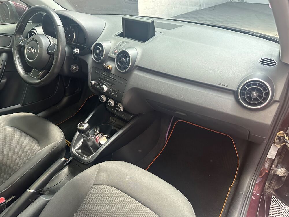 A1 SPORTBACK 1.4 TFSI 120 AMBIENTE / TOIT OUVRANT 2014 occasion 55430 Belleville-sur-Meuse