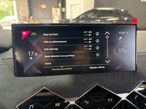 DS3 CROSSBACK 1.5 130 CH PERFORMANCE LINE EAT8 / RADARS AV & AR 2022 occasion 29000 Quimper
