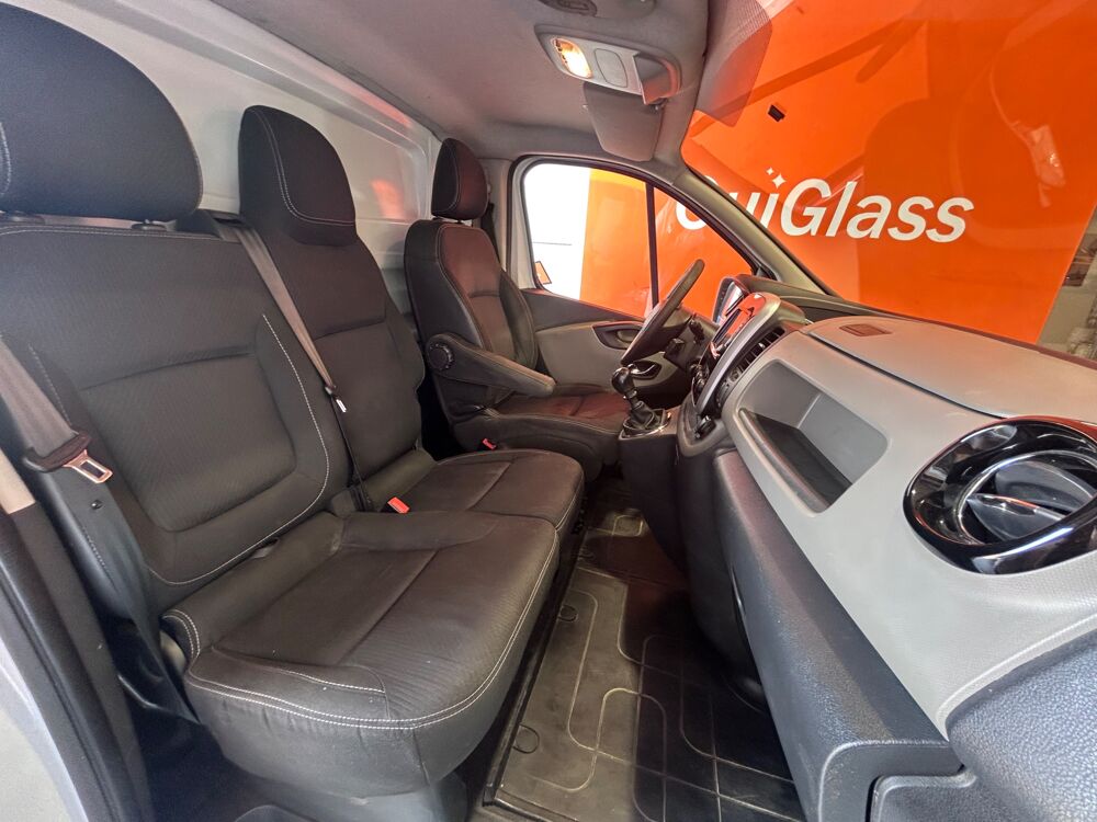 Trafic FOURGON 1.6 DCI 145 CH 1T0 L1H1 ENERGY CONFORT / CHAINE DIST 2018 occasion 47000 Agen