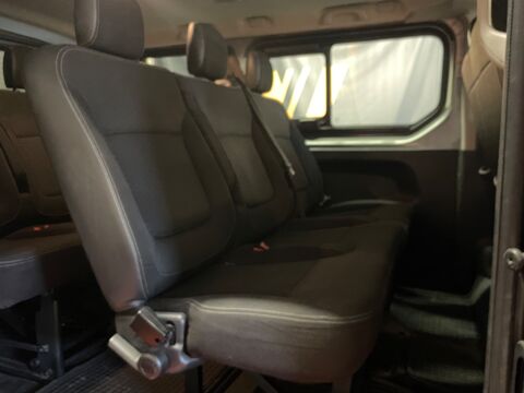 Vivaro COMBI BITURBO 1.6 CDTI 120Ch 9 PLACES / ATTELAGE 2015 occasion 24750 Tr&eacute;lissac