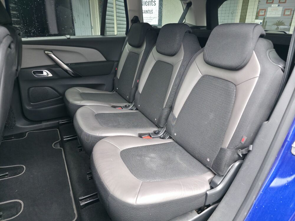 Grand C4 Spacetourer 1.6 BLUEHDI 120ch SHINE / 7 PLACES / CAMERA / CARPLAY / PARK 2018 occasion 17100 Saintes