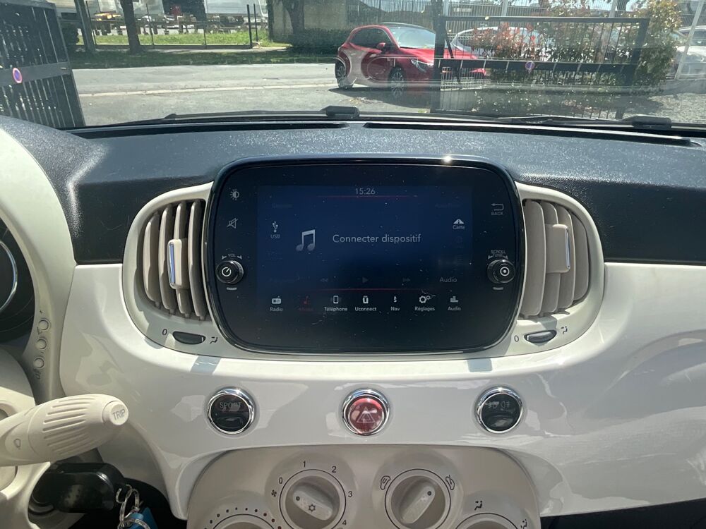 500 CABRIOLET 0.9 TWINAIR 105CH COLLEZIONE / AIDE AU STATIONEMEN 2018 occasion 17000 La Rochelle