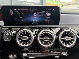 Classe CLA 200D 2.0 150Ch AMG LINE 8G-DCT BVA - ENTRETIEN COMPLET MERCE 2020 occasion 26000 Valence