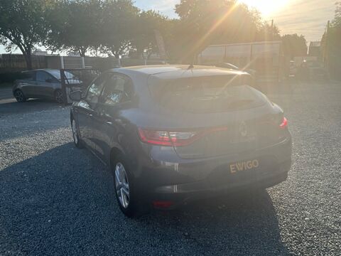 M&eacute;gane 1.5 DCI 110 / Distribution faite / Entretien faite pour la v 2017 occasion 17000 La Rochelle