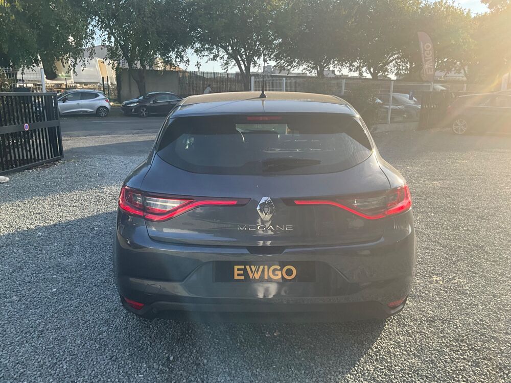 M&eacute;gane 1.5 DCI 110 / Distribution faite / Entretien faite pour la v 2017 occasion 17000 La Rochelle