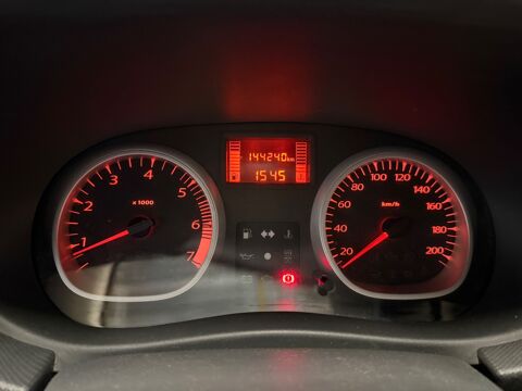Duster 1.5 DCI 90 CH 4X4 - ATTELAGE- DISTRIBUTION OK 2013 occasion 69400 Arnas