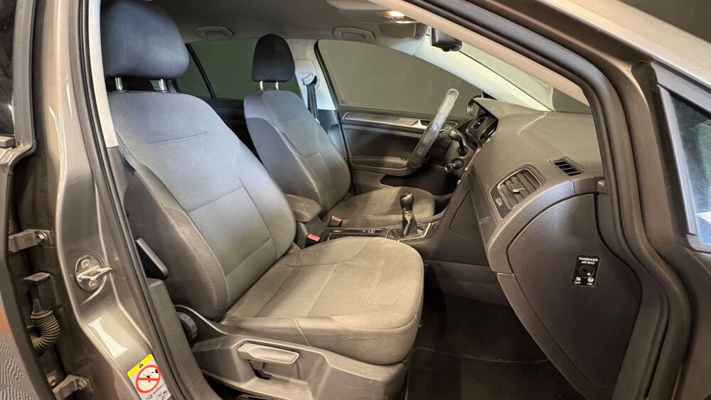 Golf 1.6 TDI 105cv BLUEMOTION BUSINESS CONFORT LINE 2013 occasion 26100 Romans-sur-Is&egrave;re