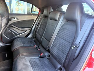 Classe A 45 AMG 2.0 360 ch 4MATIC SPEEDSHIFT-DCT 2015 occasion 64320 Idron