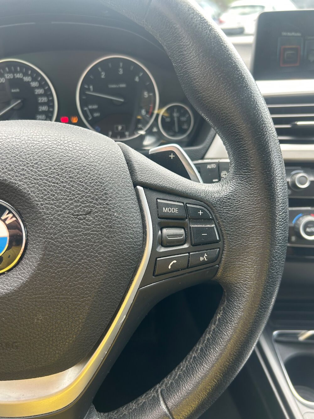 S&eacute;rie 3 TOURING 2.0 320 D 190CH LOUNGE BVA8 / RADAR DE RECUL / GPS 2017 occasion 47000 Agen