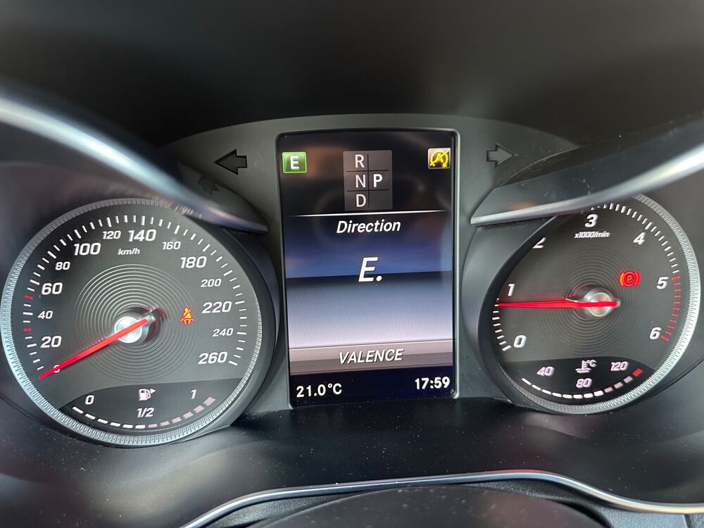 Classe GLC SPORTLINE 2.2 220D 170Ch 4MATIC 9G-TRONIC BVA 2015 occasion 26000 Valence