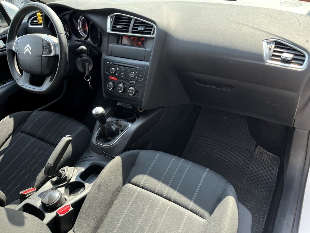 C4 1.4 VTI 95 ch ATTRACTION 2013 occasion 64320 Idron