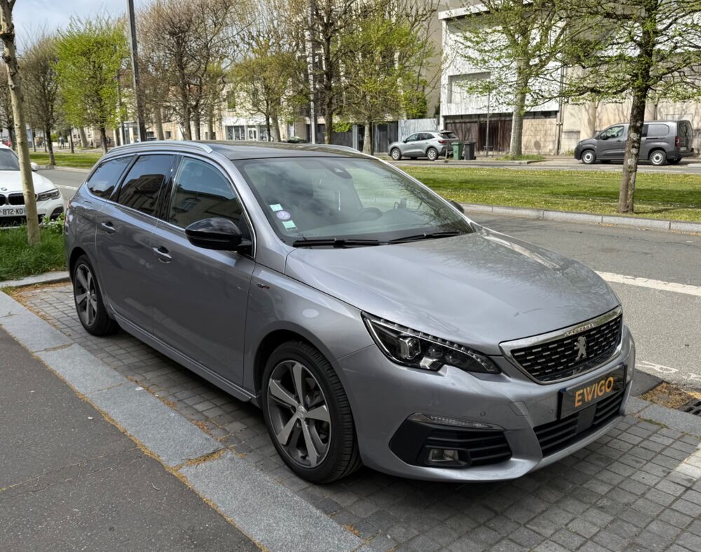 308 SW GENERATION-II SW 1.2 130 GT PACK BVA COURROIE OK ENTRETIENS 2020 occasion 33100 Bordeaux