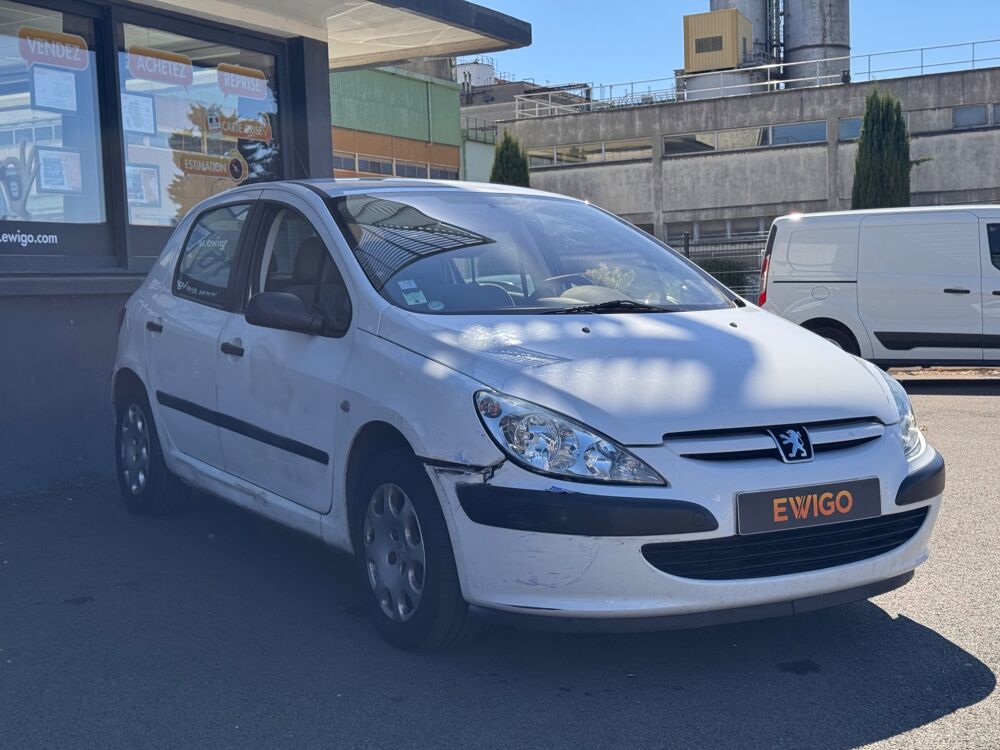 307 1.6 110 CH CONFORT BVA / ENTRETIEN A JOUR / PARE-CHOCS-NEUF 2002 occasion 26000 Valence